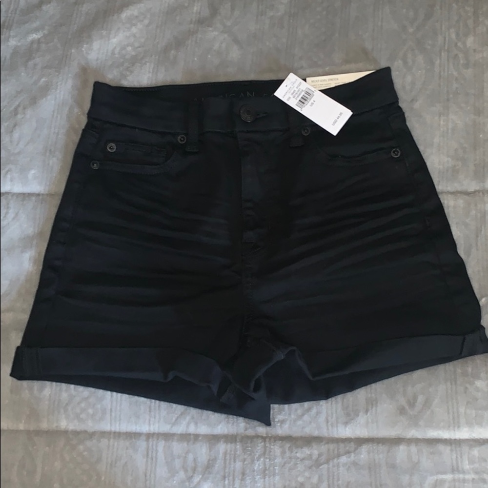 AE Curvy Hi-Rise Shortie